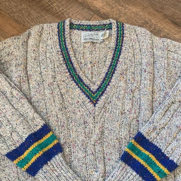 Saks Fifth Avenue Sweater.  Men’s size Large.  💯 Wool - Picture 4 of 4